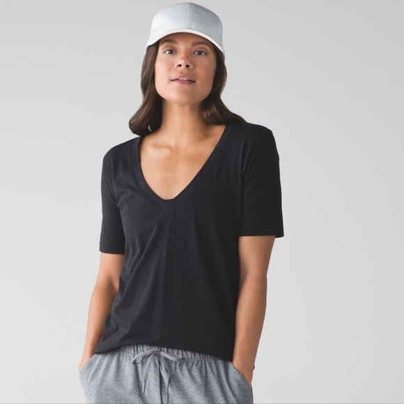lululemon athletica Tops - Lululemon Love Tee III